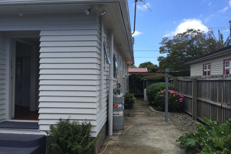 Photo of property in 35 Hillier Place, Spreydon, Christchurch, 8024