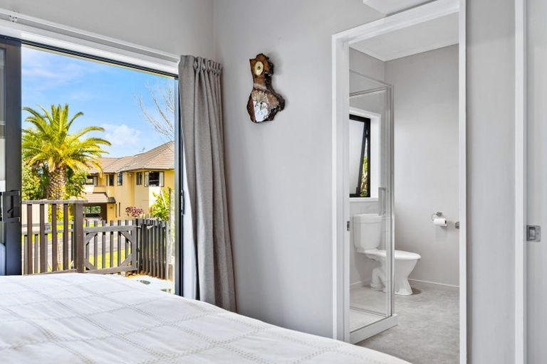 Photo of property in 50 Garton Drive, Massey, Auckland, 0614