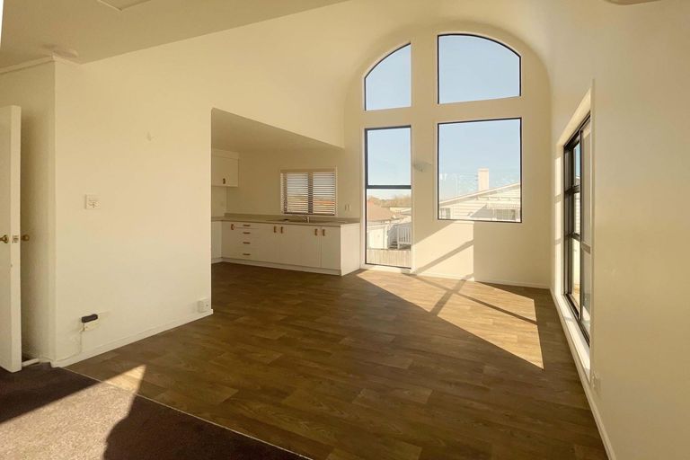 Photo of property in 32a Elliot Street, Howick, Auckland, 2014