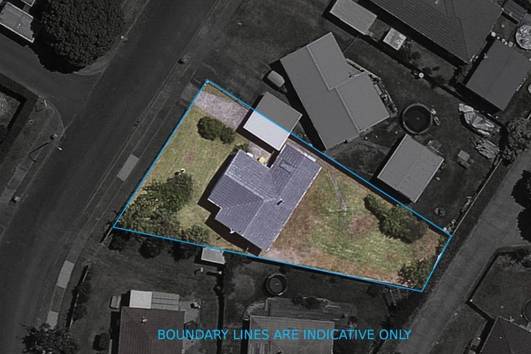 Photo of property in 1 Totara Street, Waiuku, 2123