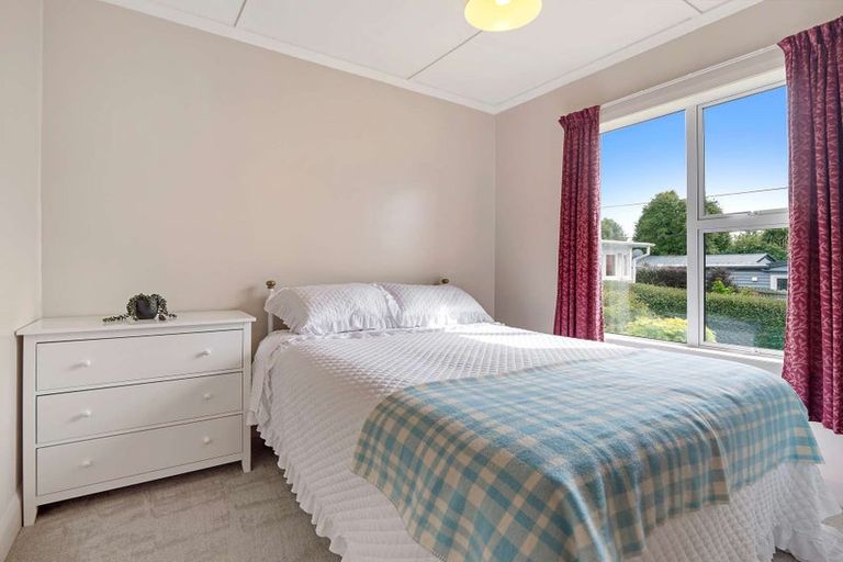 Photo of property in 24 Greta Street, South Hill, Oamaru, 9400