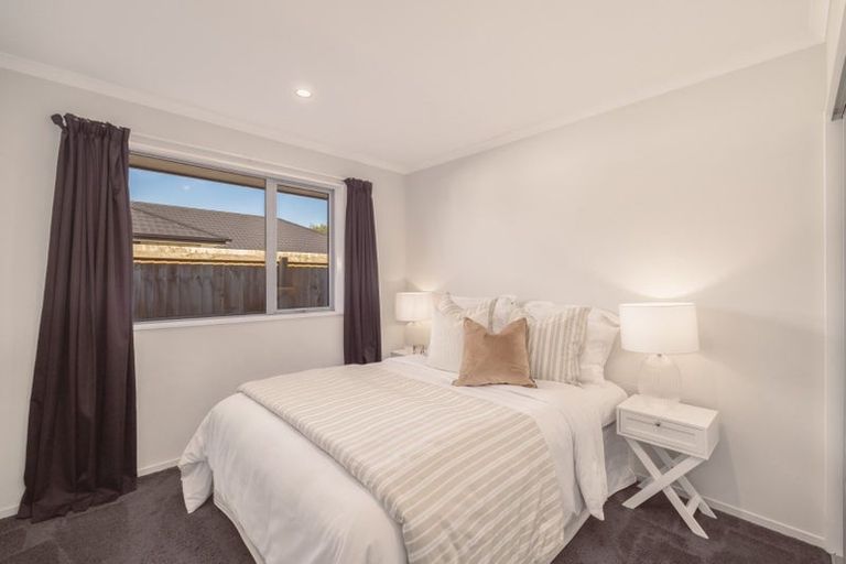 Photo of property in 15 Fairbairn Road, Rolleston, 7614