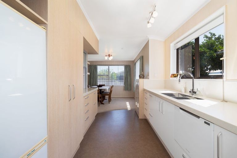 Photo of property in 8 Oak Place, Whakatane, 3120