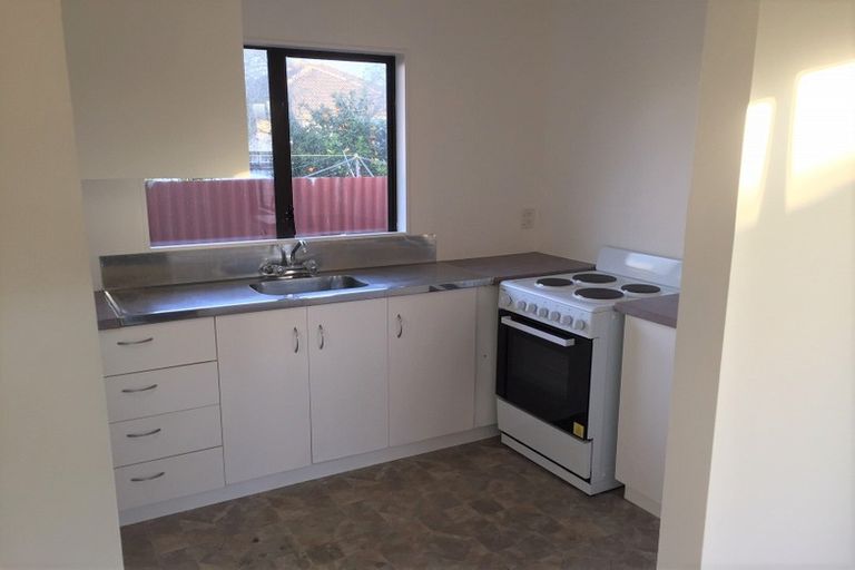 Photo of property in 8 Burbridge Road, Favona, Auckland, 2024