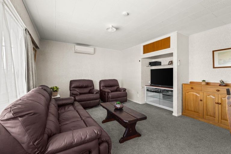 Photo of property in 2/24 White Street, Taradale, Napier, 4112