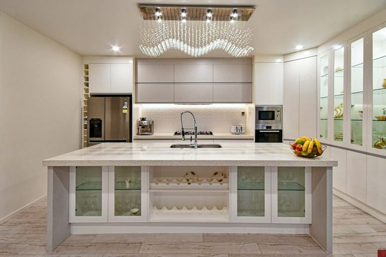Photo of property in 17 Drumbuoy Drive, Flat Bush, Auckland, 2019