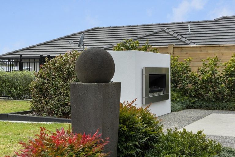 Photo of property in 19 Louise Drive, Ohauiti, Tauranga, 3112