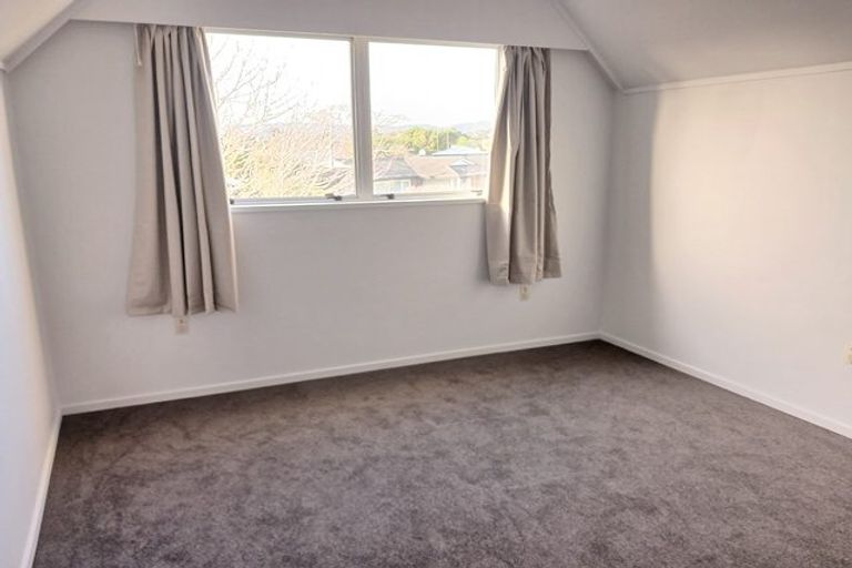 Photo of property in 11 Anaru Place, Awapuni, Palmerston North, 4412