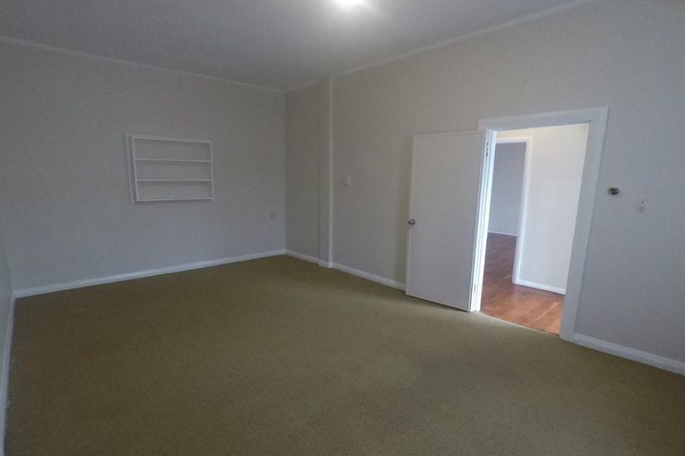 Photo of property in 177 Tasman Street, Mount Cook, Wellington, 6021