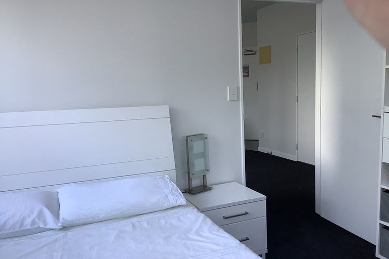 Photo of property in Regency Apartments, 2e/49 Manners Street, Te Aro, Wellington, 6011