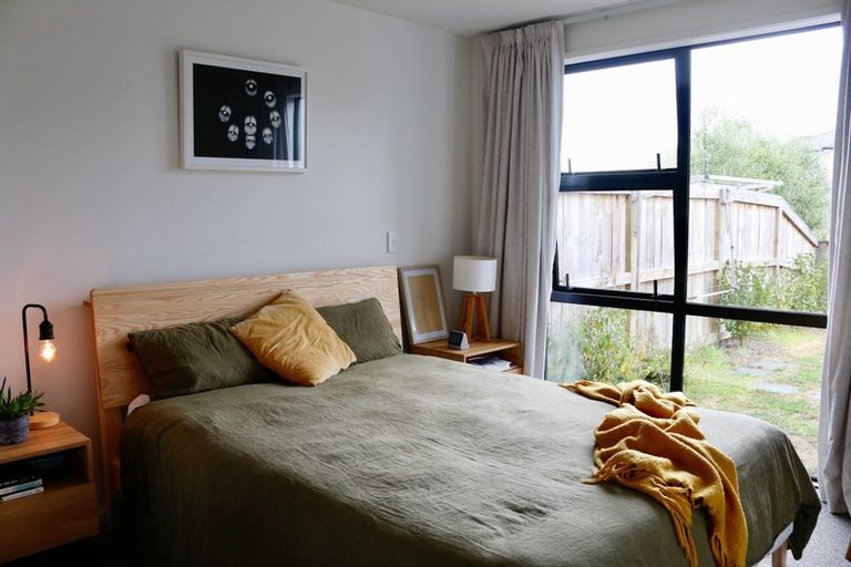 Photo of property in 12 Paddock Lane, Pukekohe, 2120