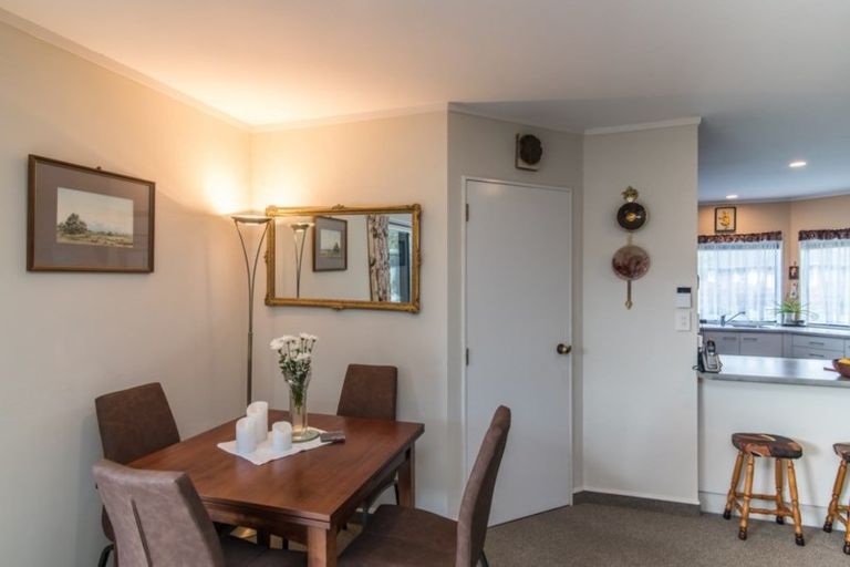 Photo of property in 91 Makarini Street, Paraparaumu, 5032