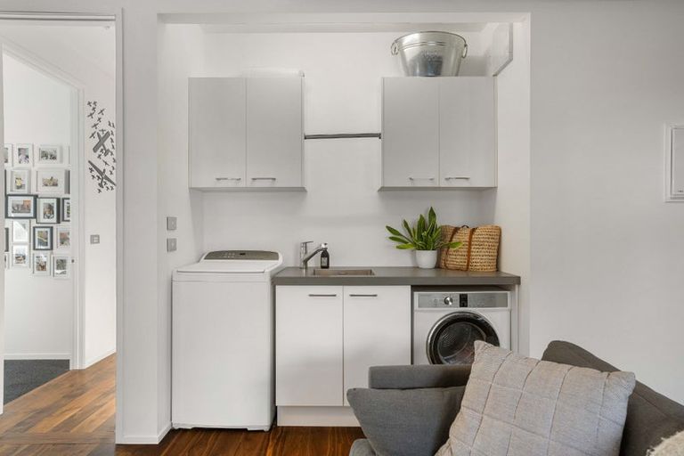 Photo of property in 33 Oceanair Drive, Pauanui, Hikuai, 3579