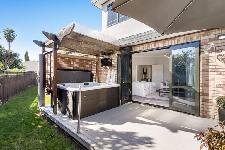 Photo of property in 10 Advance Way, Albany, Auckland, 0632