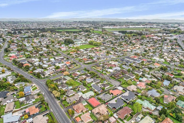 Photo of property in 3b Bolmuir Road, Forest Lake, Hamilton, 3200
