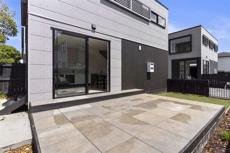 Photo of property in 40e Kenderdine Road, Papatoetoe, Auckland, 2025