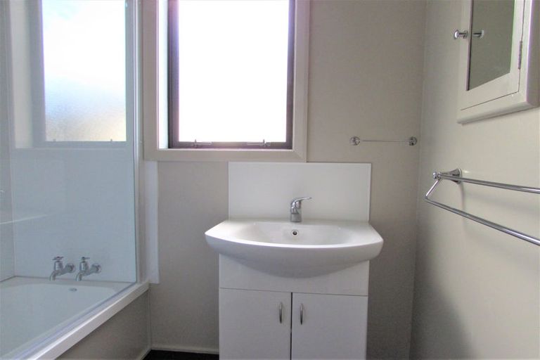 Photo of property in 41 Hall Crescent, Epuni, Lower Hutt, 5011