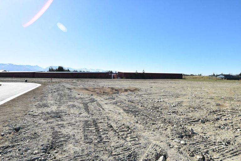 Photo of property in 25 Pekama Drive, Cable Bay, 0420