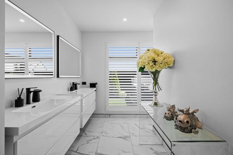 Photo of property in 236 Styx Mill Road, Casebrook, Christchurch, 8051