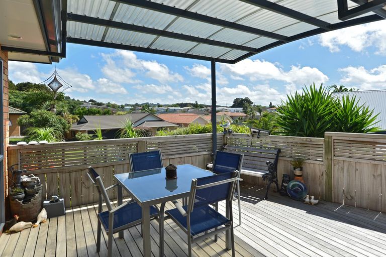 Photo of property in 24 Lochiel Place, Te Kamo, Whangarei, 0112