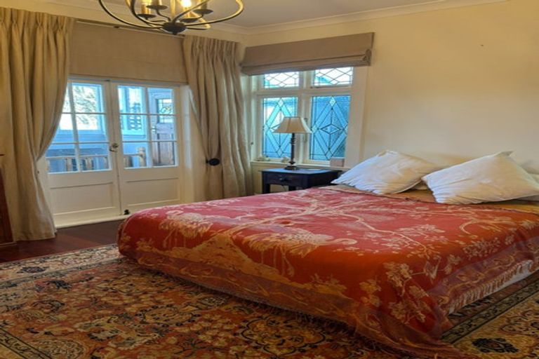 Photo of property in 75 Karepa Street, Brooklyn, Wellington, 6021