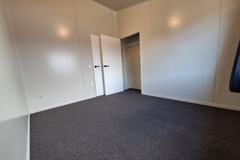 Photo of property in 6-6a Davis Grove, Wainuiomata, Lower Hutt, 5014