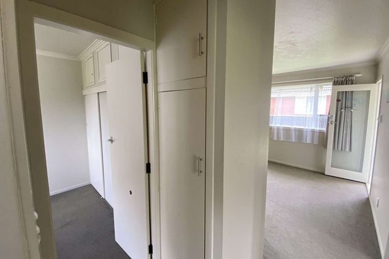 Photo of property in 5a Rosebank Avenue, Avalon, Lower Hutt, 5011