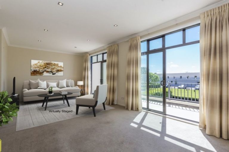 Photo of property in 38 Country Club Terrace, Northwood, Christchurch, 8051