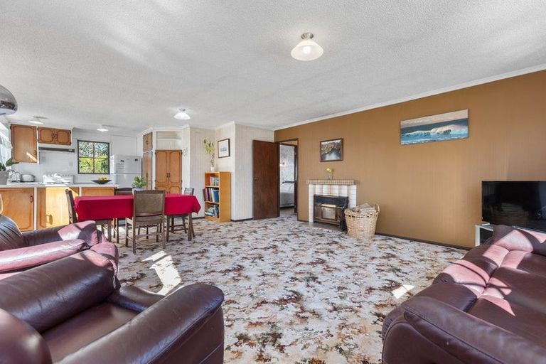 Photo of property in 6 Cassandra Street, Stratford, 4332