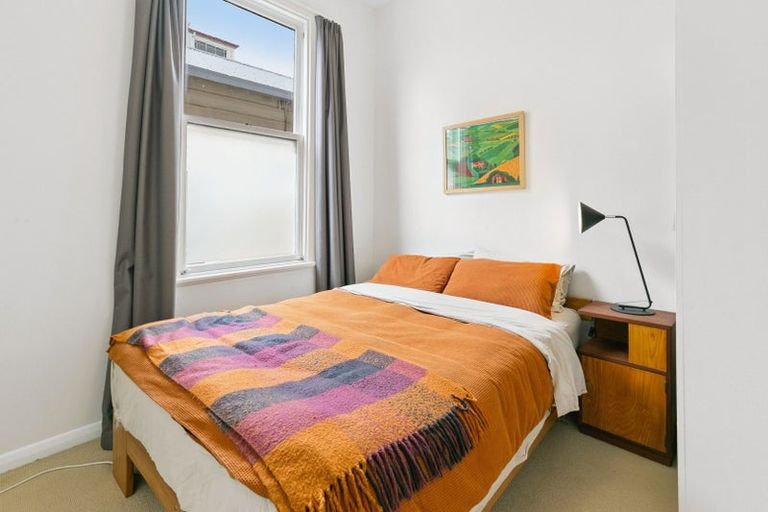 Photo of property in 5 Carrington Street, Mount Cook, Wellington, 6021