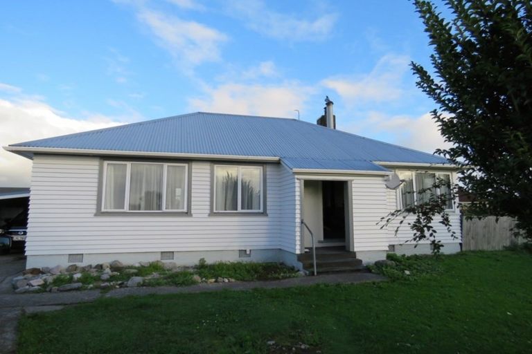 Photo of property in 12 Gothard Place, Westport, 7825