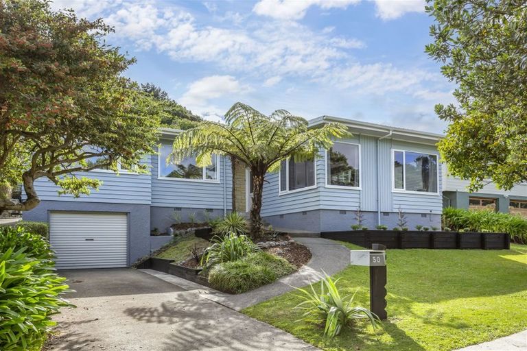 Photo of property in 50 Spinnaker Drive, Whitby, Porirua, 5024