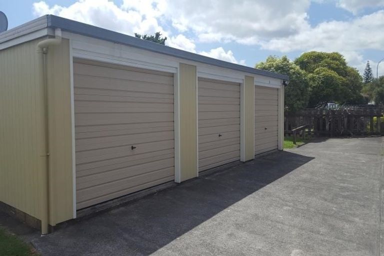 Photo of property in 1/15 Halsey Road, Manurewa, Auckland, 2102