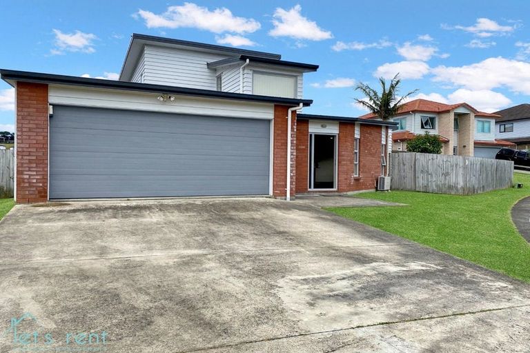 Photo of property in 42 Kokako Rise, Papakura, 2110