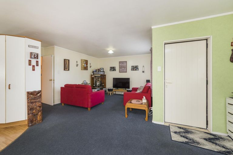 Photo of property in 9a Fairs Road, Milson, Palmerston North, 4414