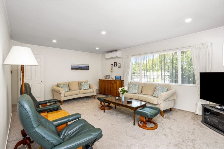 Photo of property in 69a Lakeside Drive, Orewa, 0931