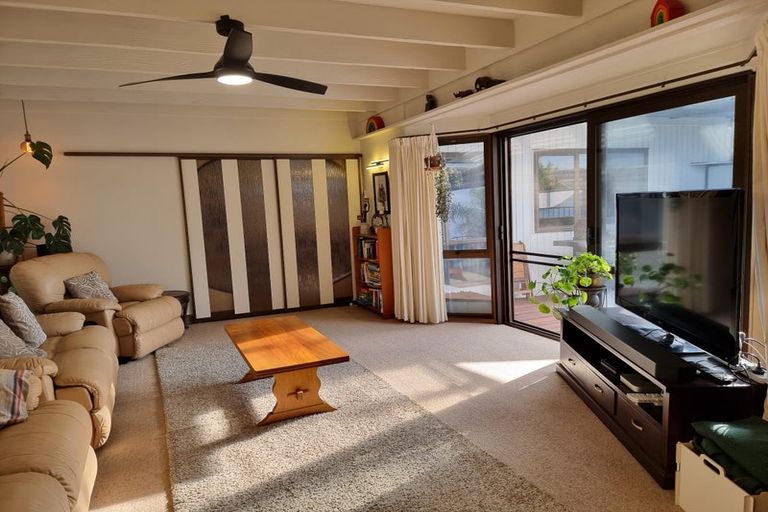 Photo of property in 1/117 Guppy Road, Taradale, Napier, 4112