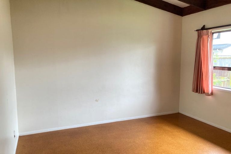 Photo of property in 25 Nui Mana Place, Te Atatu South, Auckland, 0610