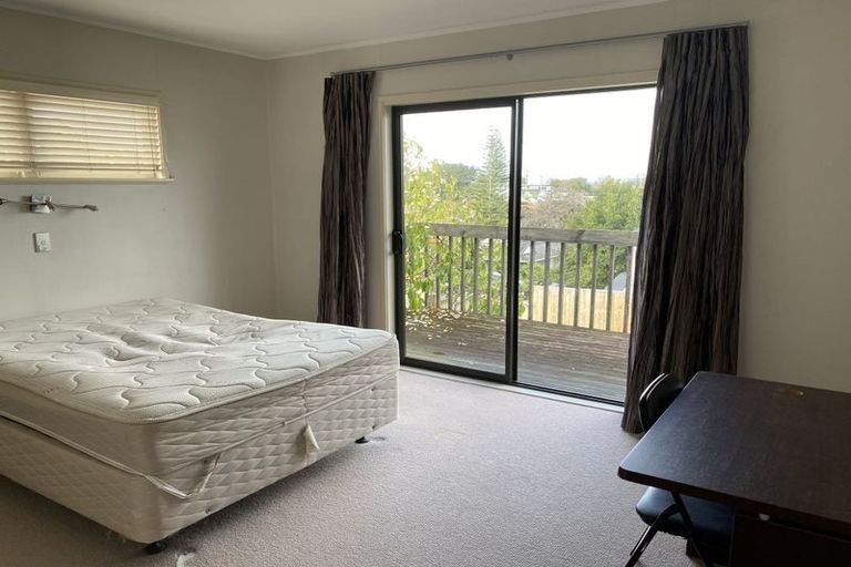 Photo of property in 26 Grenada Avenue, Forrest Hill, Auckland, 0620