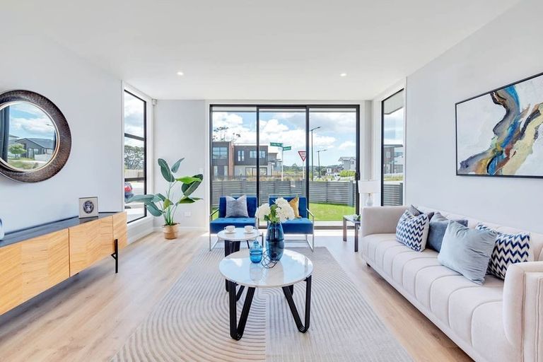 Photo of property in 30 Kearns Drive, Hobsonville, Auckland, 0616