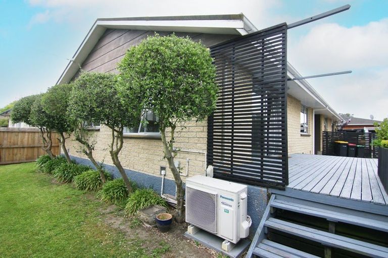 Photo of property in 29 Cutts Road, Russley, Christchurch, 8042