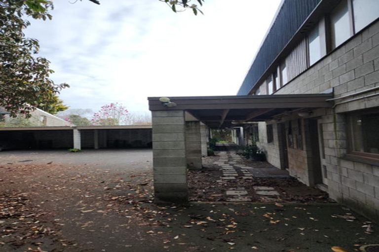 Photo of property in 13u2 May Street, Hamilton East, Hamilton, 3216