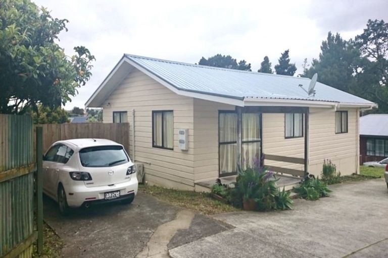 Photo of property in 2/23 Rata Street, New Lynn, Auckland, 0600