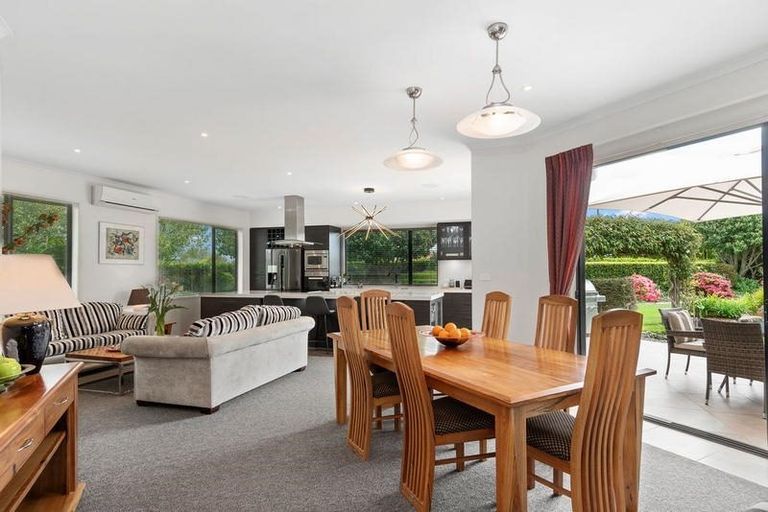Photo of property in 6r Jason Place, Pyes Pa, Tauranga, 3112