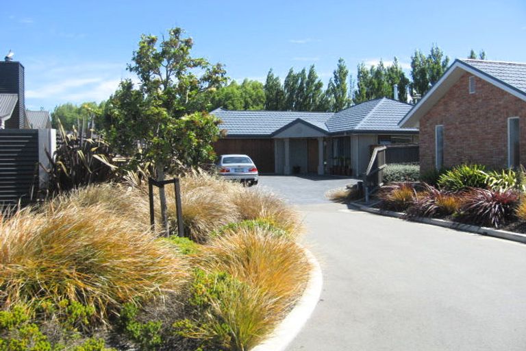 Photo of property in 14 Hideaway Gate, Parklands, Christchurch, 8083