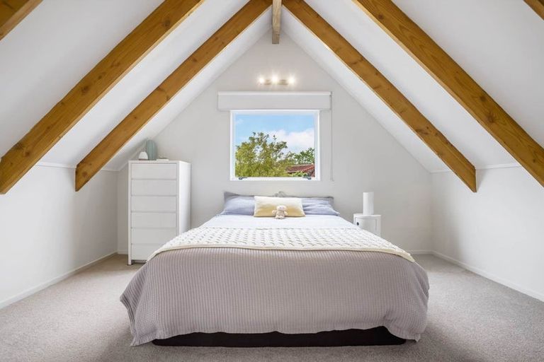 Photo of property in 1/105 Glendale Road, Glen Eden, Auckland, 0602