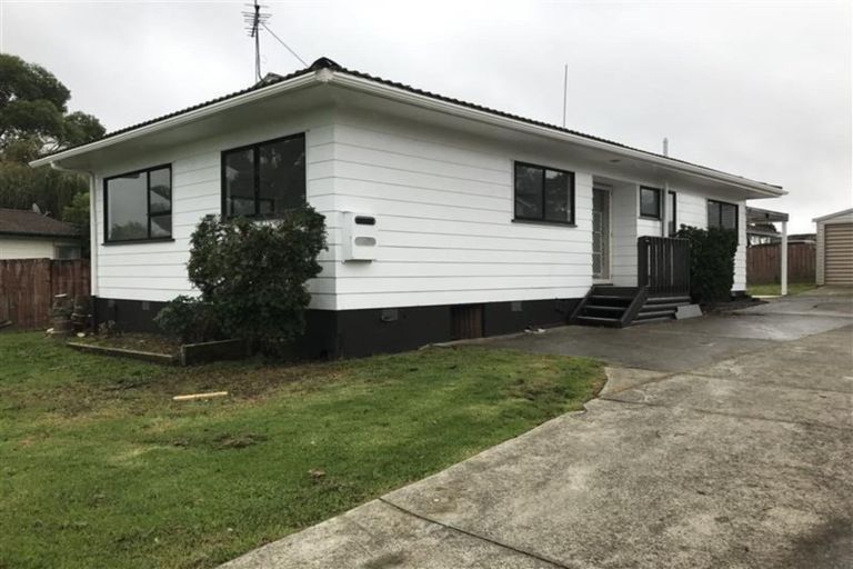 Photo of property in 193 Mahia Road, Wattle Downs, Auckland, 2103