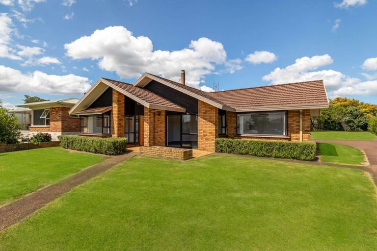 Photo of property in 32 King Street, Waiuku, 2123