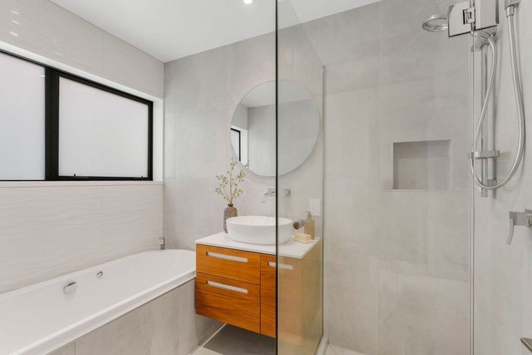 Photo of property in 9 Ringwood Place, Avonhead, Christchurch, 8042