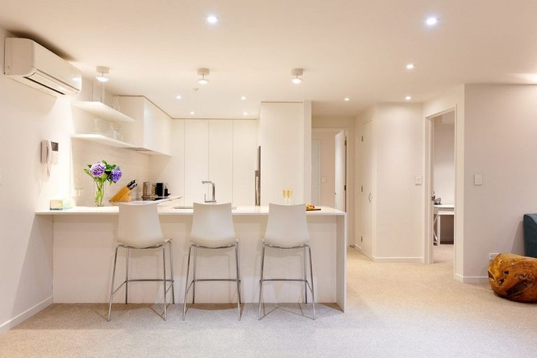 Photo of property in 401/36 Victoria Road, Mount Maunganui, 3116